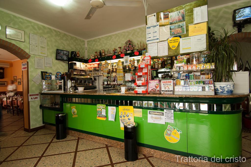 Affittacamere Trattoria Del Cristo Ospedaletto Lodigiano Экстерьер фото